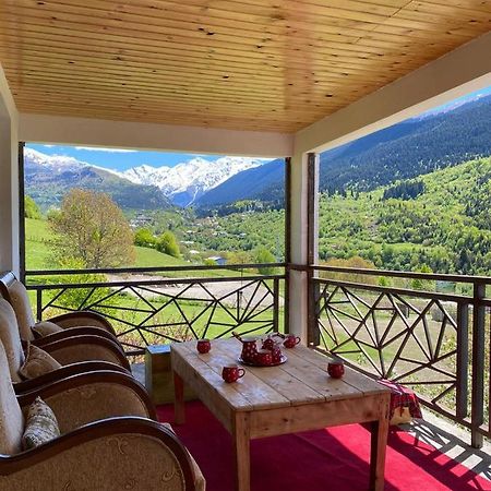 Guesthouse Caucasus Mestia Eksteriør billede