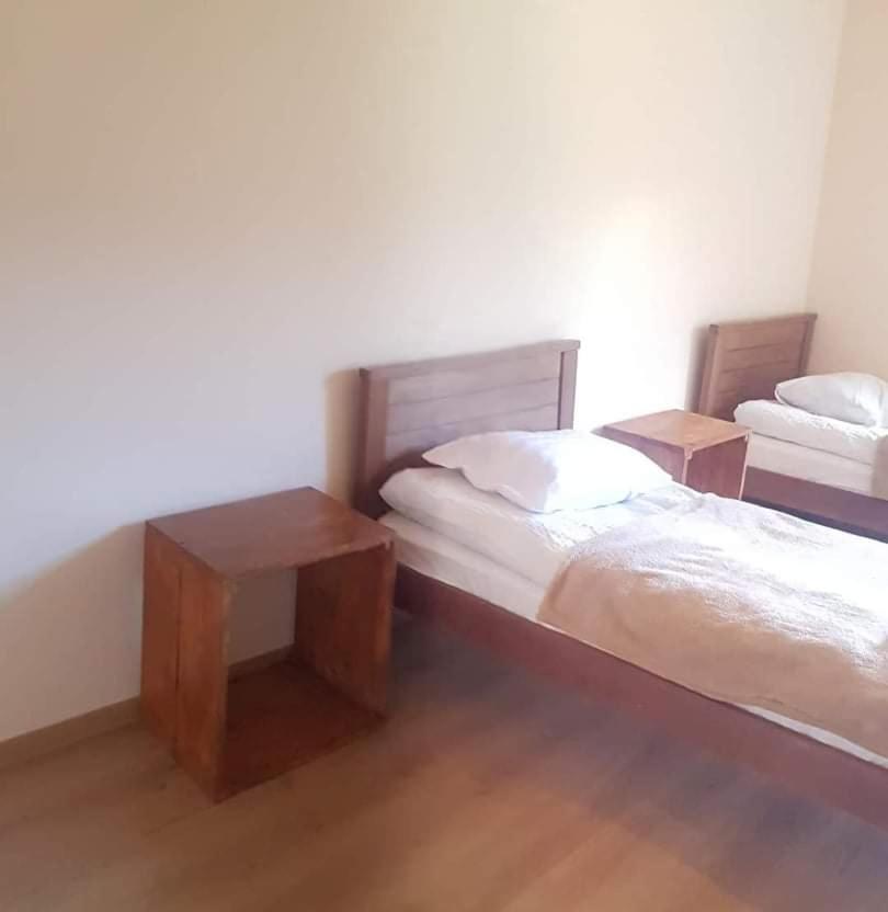 Guesthouse Caucasus Mestia Eksteriør billede